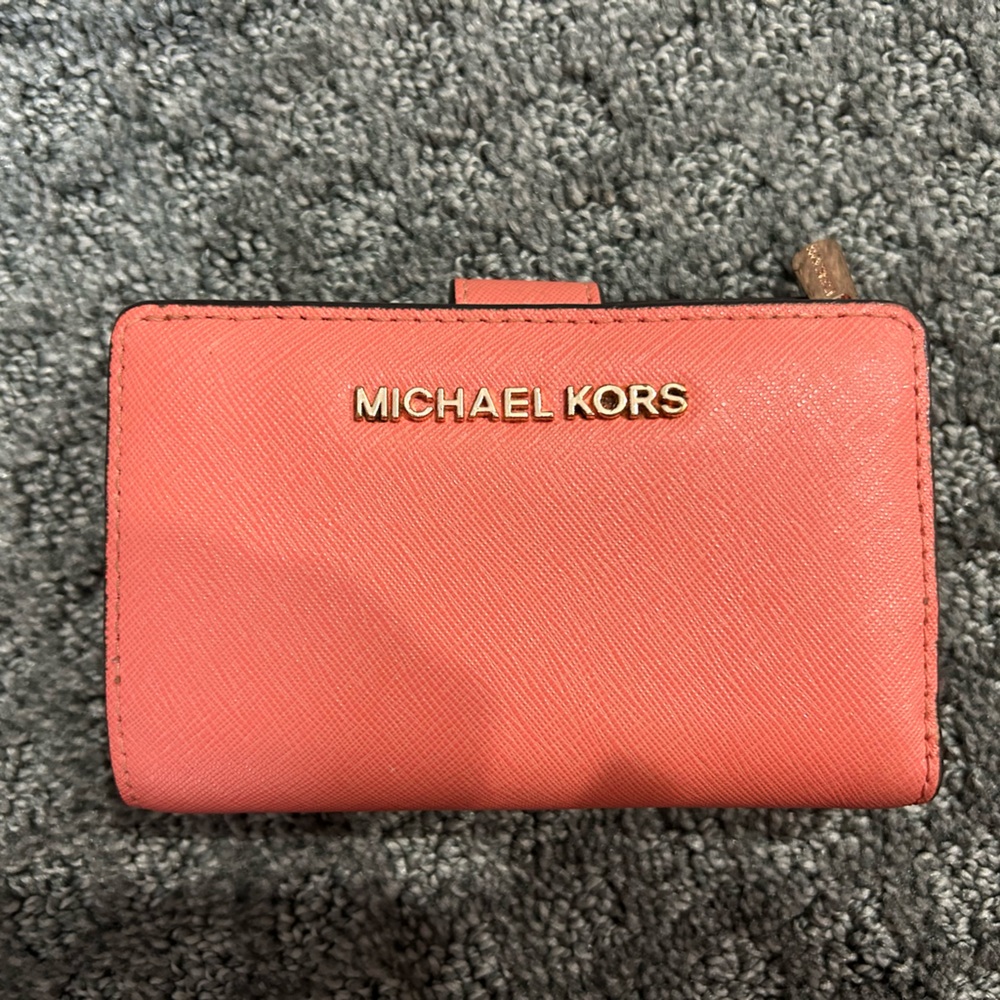 Michael Kors Coral Wallet